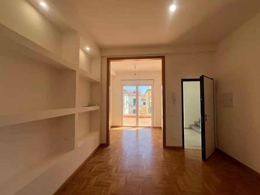 Immagine 8 di Appartamento in vendita  a Rosignano Marittimo