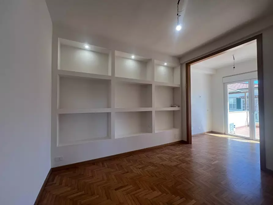 Immagine 10 di Appartamento in vendita  a Rosignano Marittimo