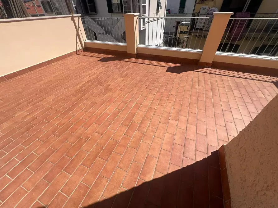 Immagine 5 di Appartamento in vendita  a Rosignano Marittimo