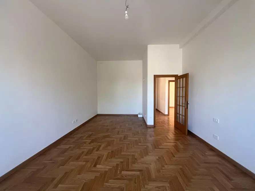 Immagine 39 di Appartamento in vendita  a Rosignano Marittimo