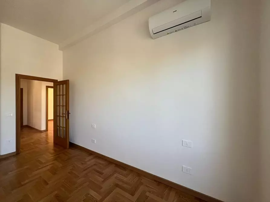 Immagine 40 di Appartamento in vendita  a Rosignano Marittimo