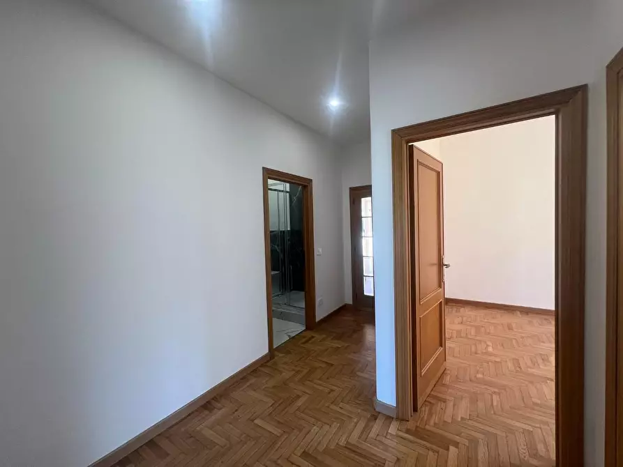 Immagine 15 di Appartamento in vendita  a Rosignano Marittimo