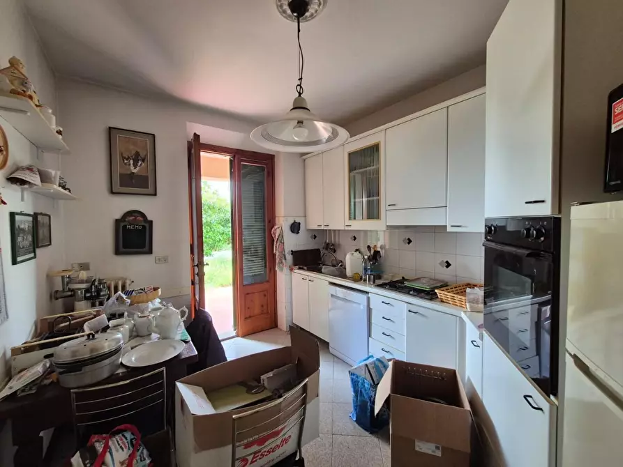 Immagine 10 di Casa indipendente in vendita  a Fucecchio