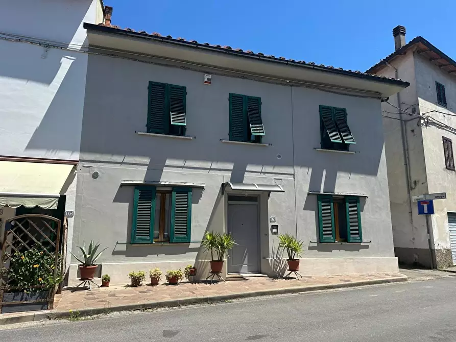 casa indipendente in vendita ad Empoli in zona Brusciana