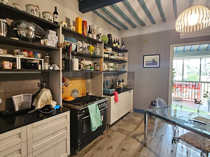 Immagine 6 di Appartamento in vendita  a Pisa