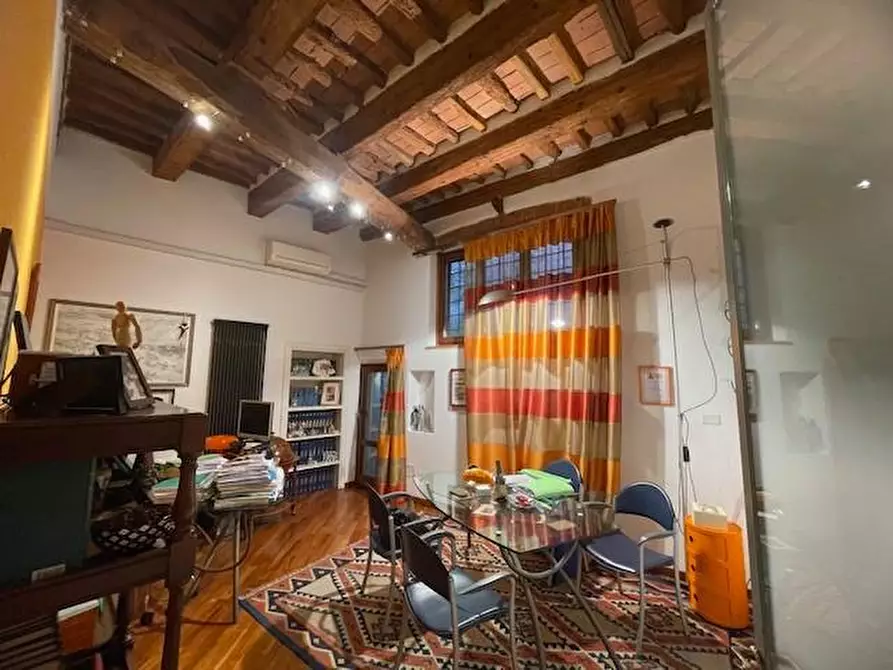 Immagine 22 di Appartamento in vendita  a Pisa