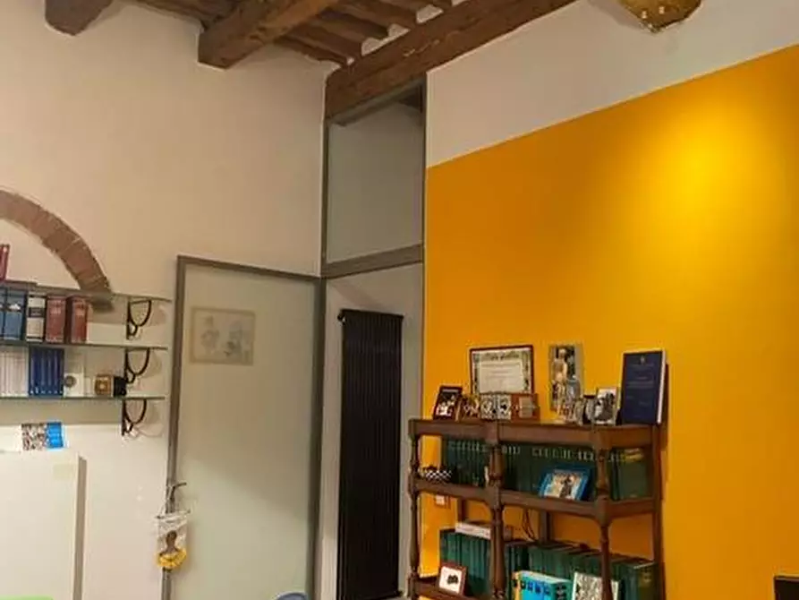 Immagine 14 di Appartamento in affitto  a Pisa