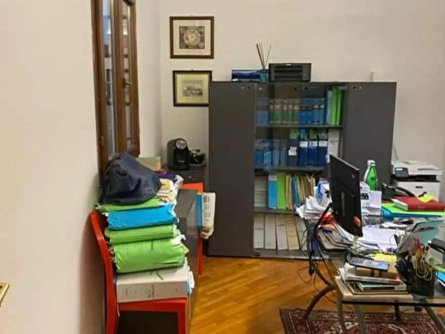 Immagine 6 di Appartamento in affitto  a Pisa