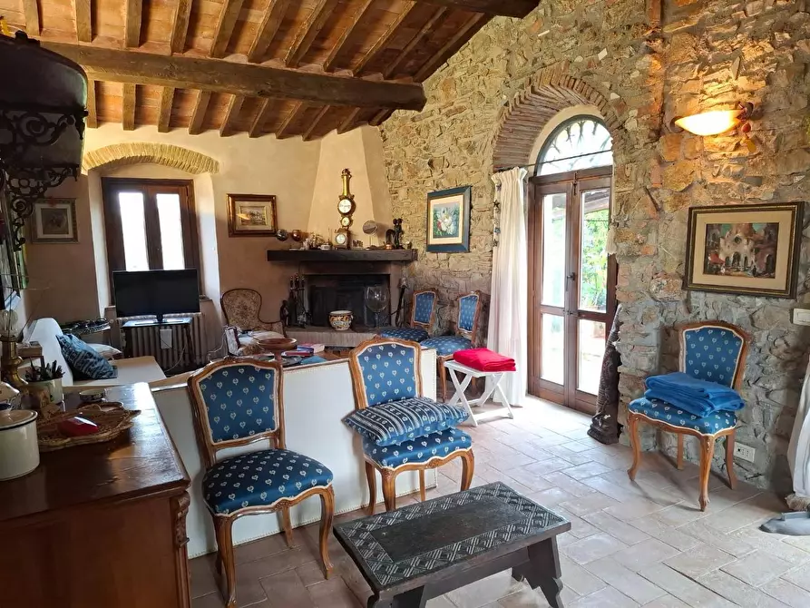 Immagine 15 di Rustico / casale in vendita  a Manciano