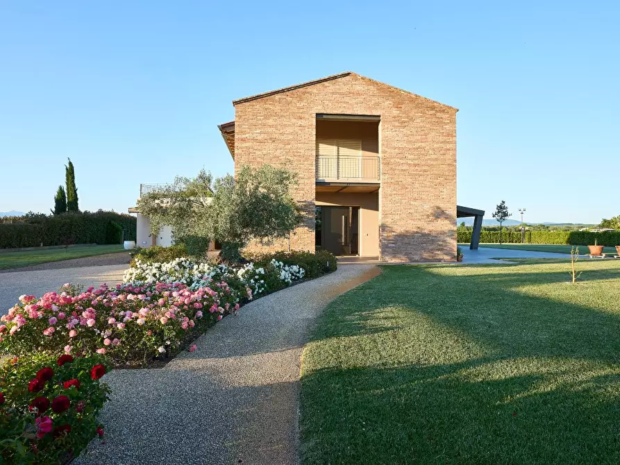 Immagine 23 di Villa in vendita  a Santa Croce Sull'arno