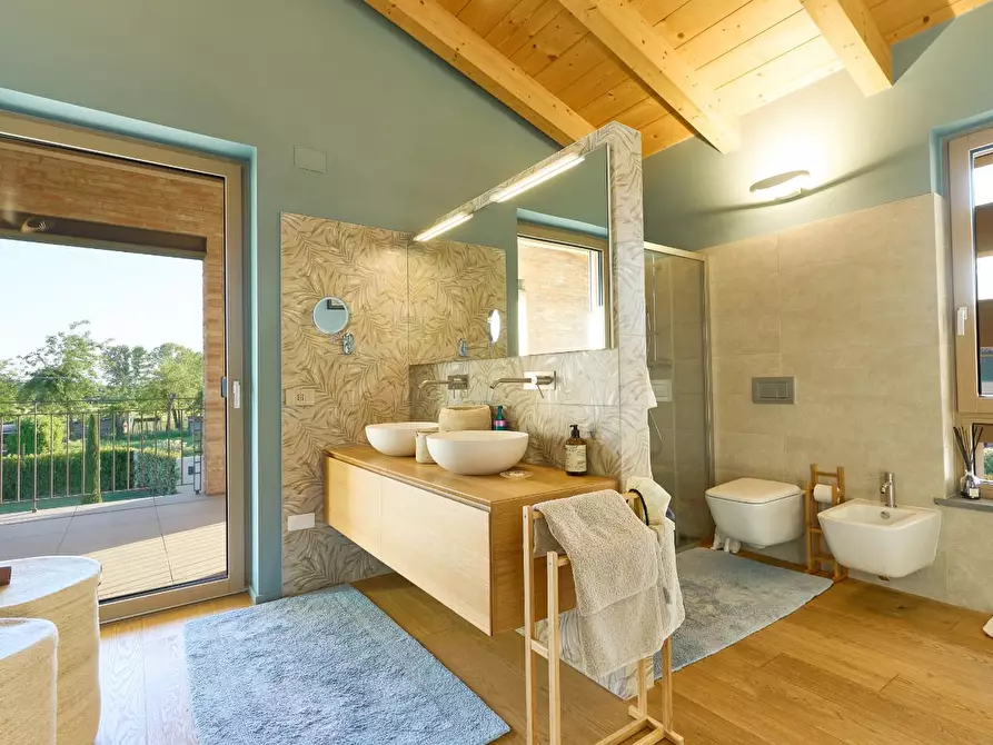 Immagine 13 di Villa in vendita  a Santa Croce Sull'arno