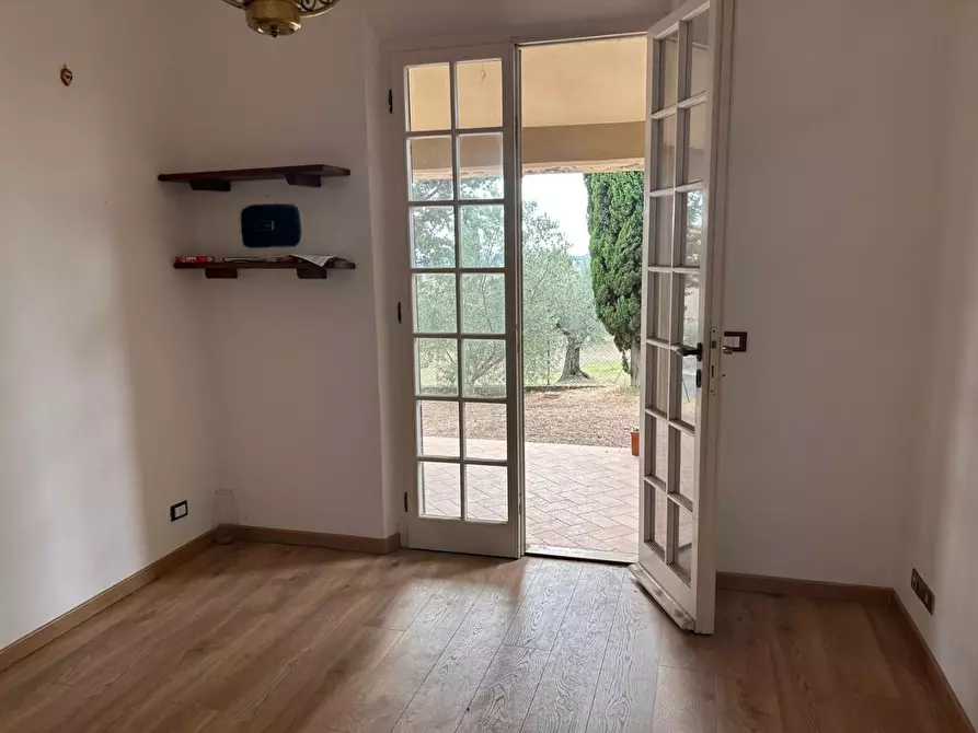 Immagine 23 di Villetta a schiera in vendita  a Casale Marittimo