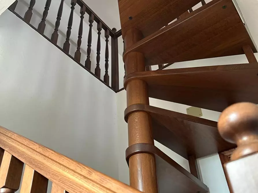 Immagine 39 di Villetta a schiera in vendita  a Casale Marittimo