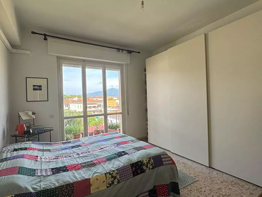 Immagine 13 di Appartamento in vendita  a Pisa