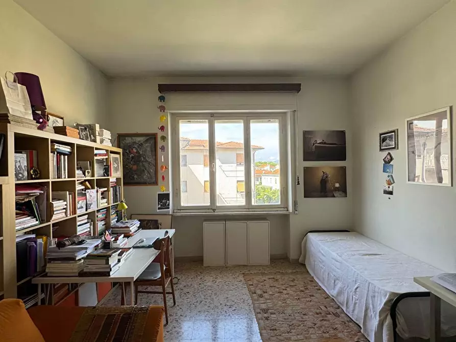 Immagine 17 di Appartamento in vendita  a Pisa