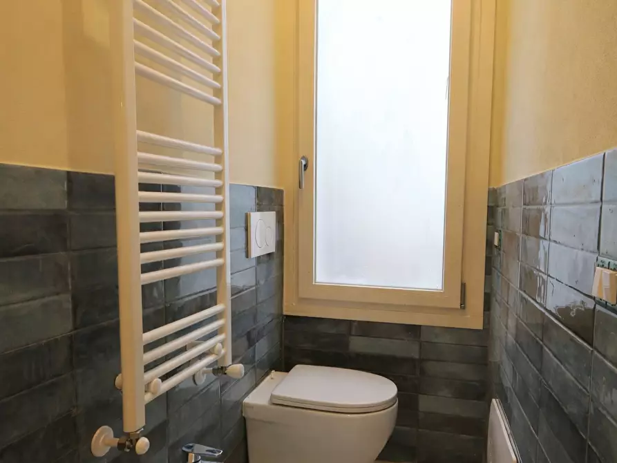 Immagine 4 di Appartamento in vendita  a Cascina