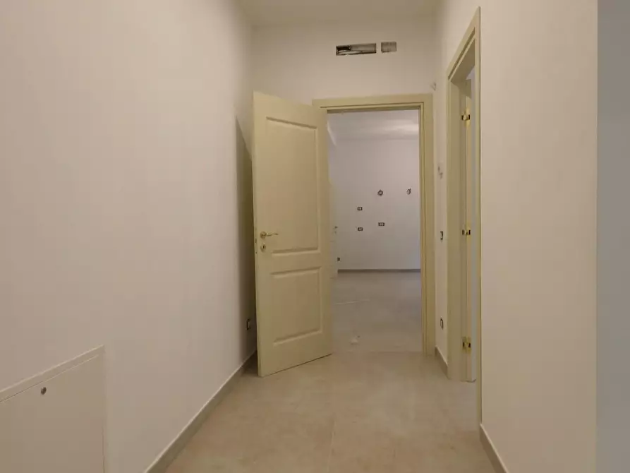 Immagine 3 di Appartamento in vendita  a Cascina