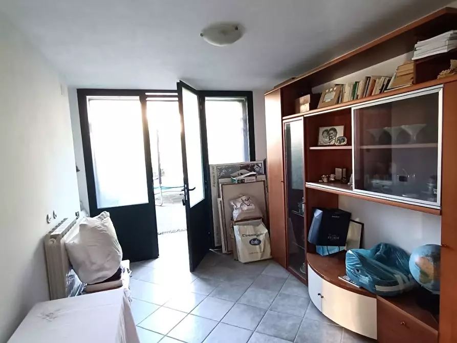 Immagine 16 di Villa in vendita  a Vecchiano