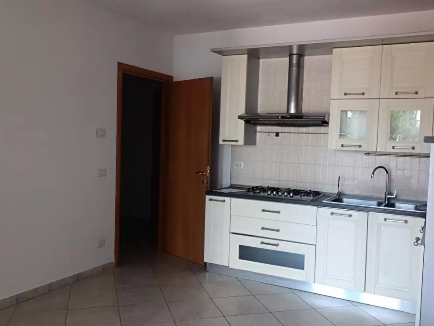 Immagine 5 di Appartamento in vendita  a Santa Maria A Monte