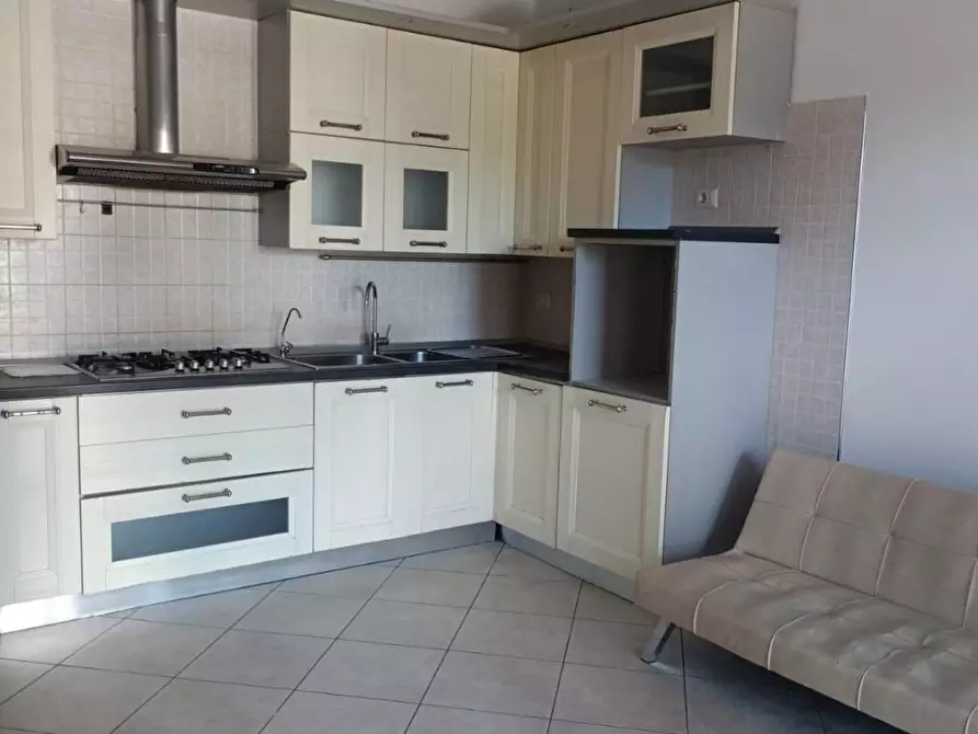 Immagine 2 di Appartamento in vendita  a Santa Maria A Monte