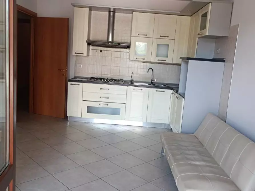 Immagine 3 di Appartamento in vendita  a Santa Maria A Monte