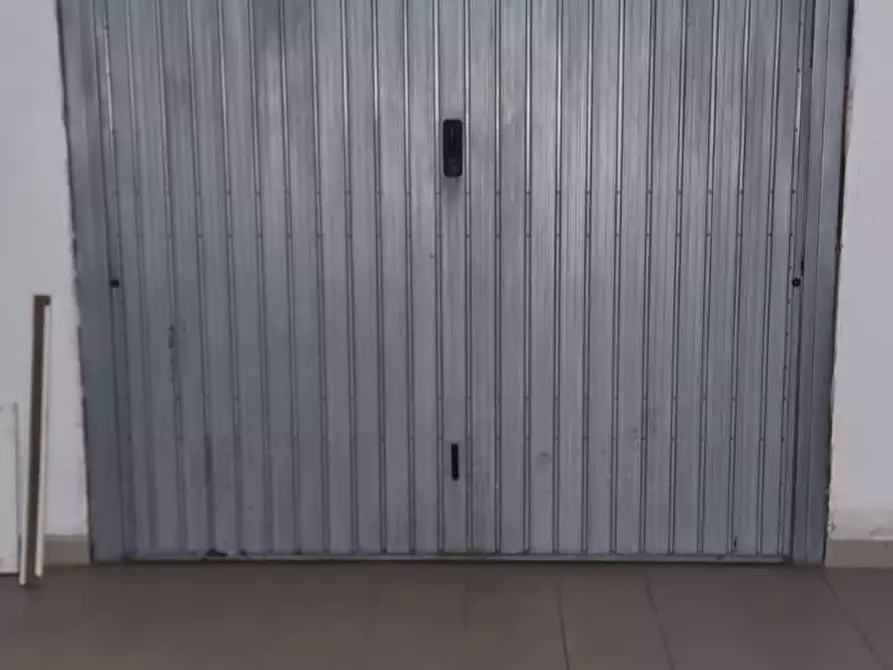 Immagine 19 di Appartamento in vendita  a Santa Maria A Monte