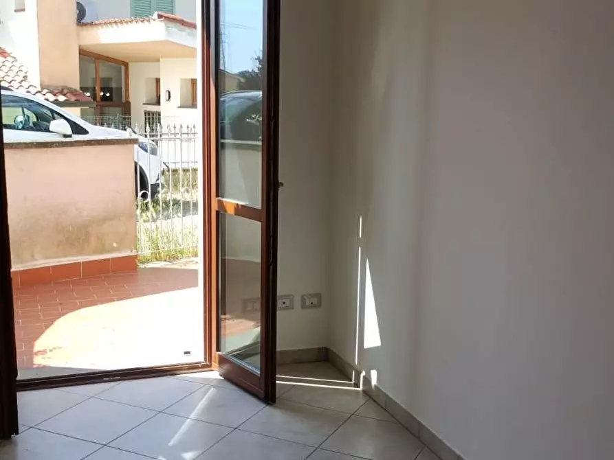 Immagine 13 di Appartamento in vendita  a Santa Maria A Monte