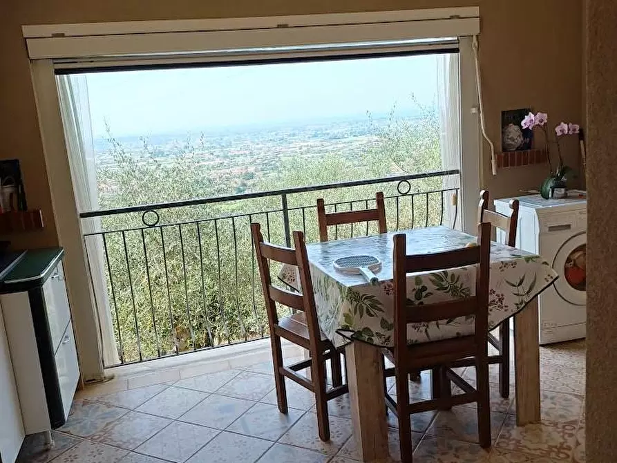 Immagine 25 di Villa in vendita  a Camaiore