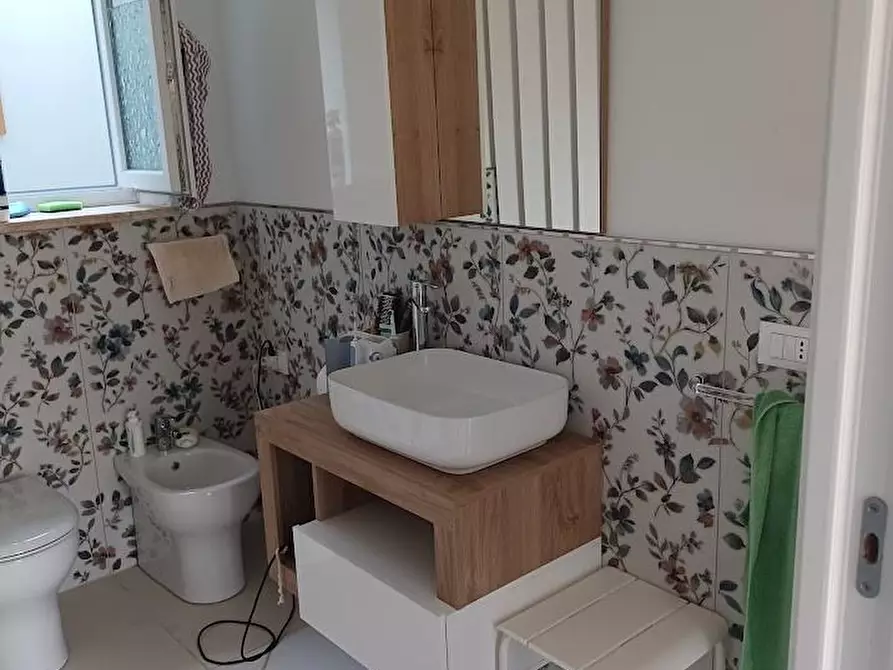 Immagine 34 di Villa in vendita  a Camaiore