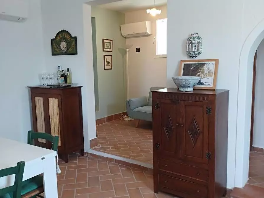 Immagine 20 di Villa in vendita  a Camaiore