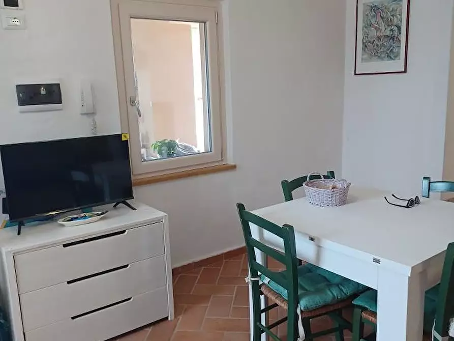 Immagine 21 di Villa in vendita  a Camaiore