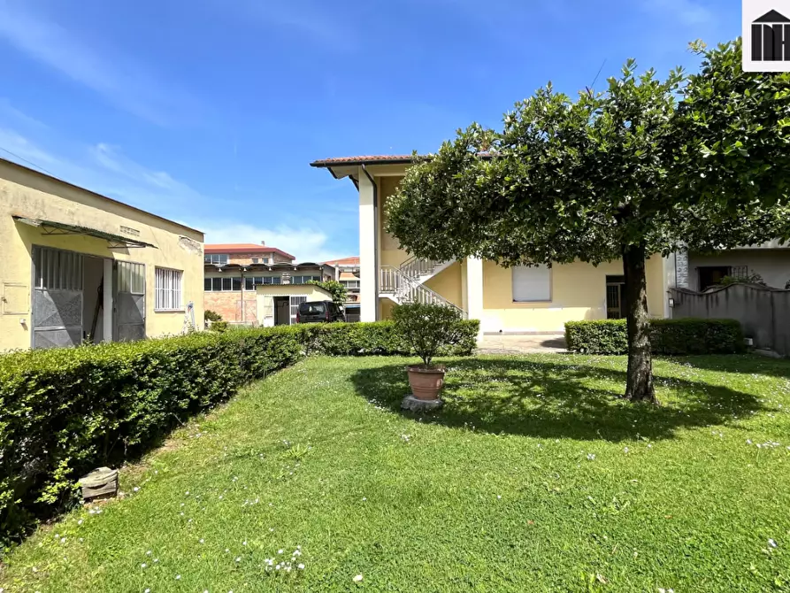 Immagine 28 di Terratetto in vendita  a Castelfranco Di Sotto