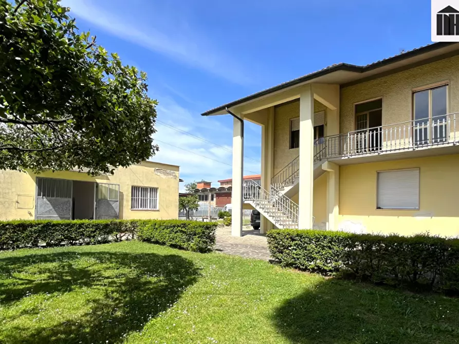 Immagine 20 di Terratetto in vendita  a Castelfranco Di Sotto