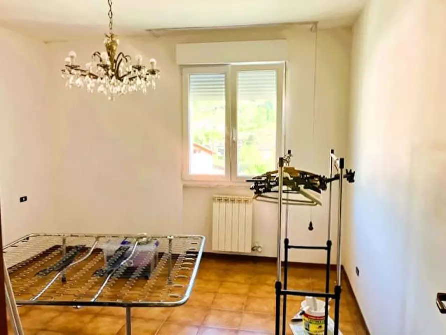 Immagine 9 di Appartamento in vendita  a Carrara