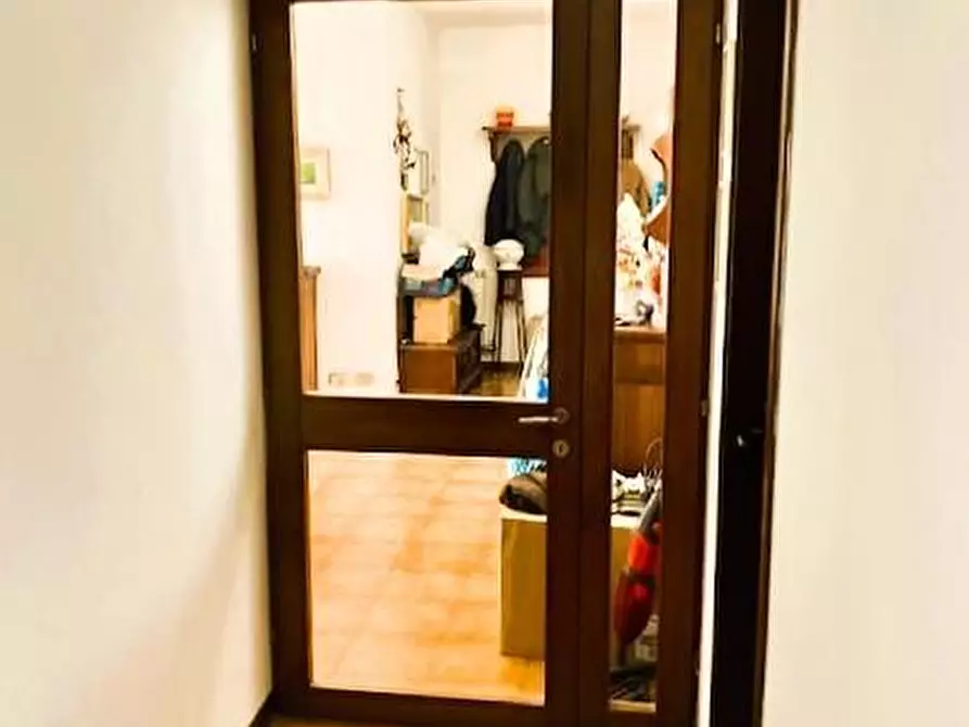 Immagine 7 di Appartamento in vendita  a Carrara