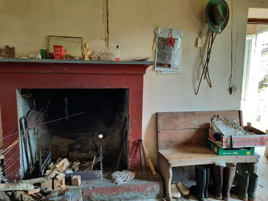 Immagine 18 di Rustico / casale in vendita  a Borgo A Mozzano