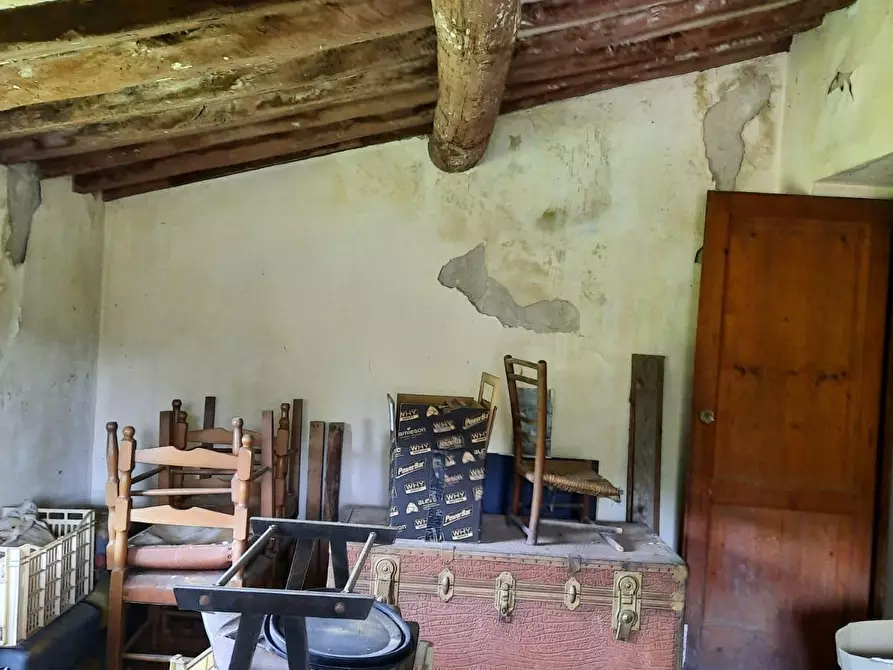 Immagine 11 di Rustico / casale in vendita  a Borgo A Mozzano