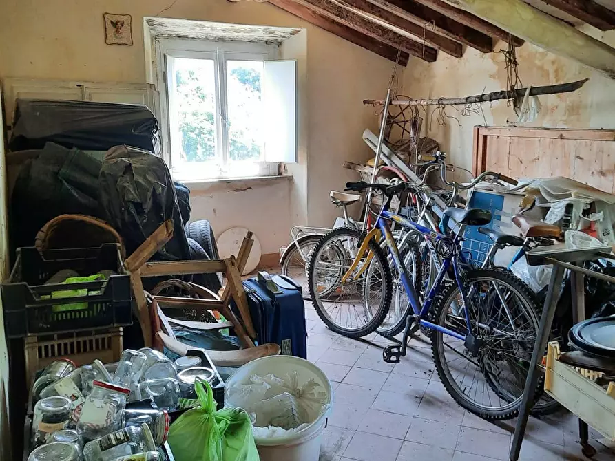 Immagine 9 di Rustico / casale in vendita  a Borgo A Mozzano