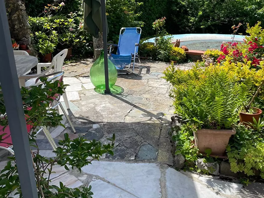 Immagine 7 di Casa semindipendente in vendita  a Carrara