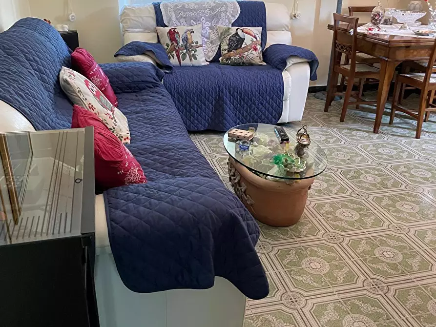 Immagine 6 di Casa semindipendente in vendita  a Carrara