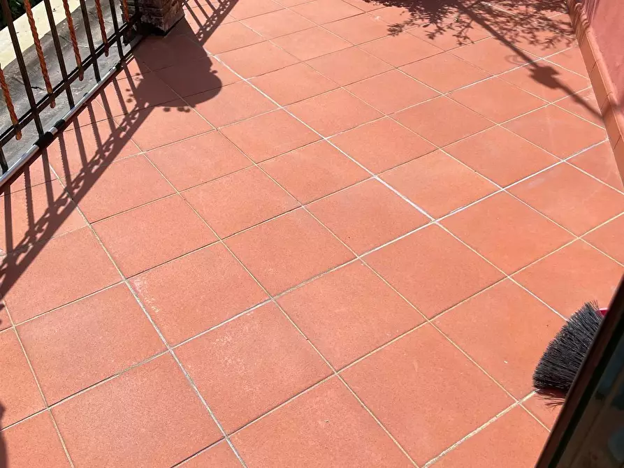 Immagine 8 di Casa semindipendente in vendita  a Carrara