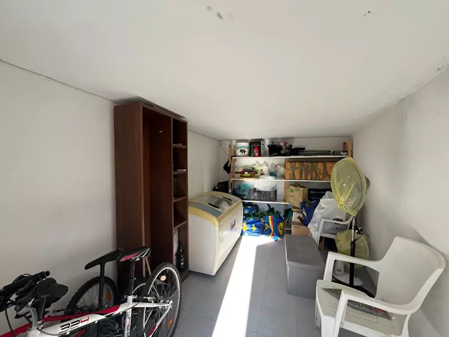 Immagine 23 di Appartamento in vendita  a Pontedera