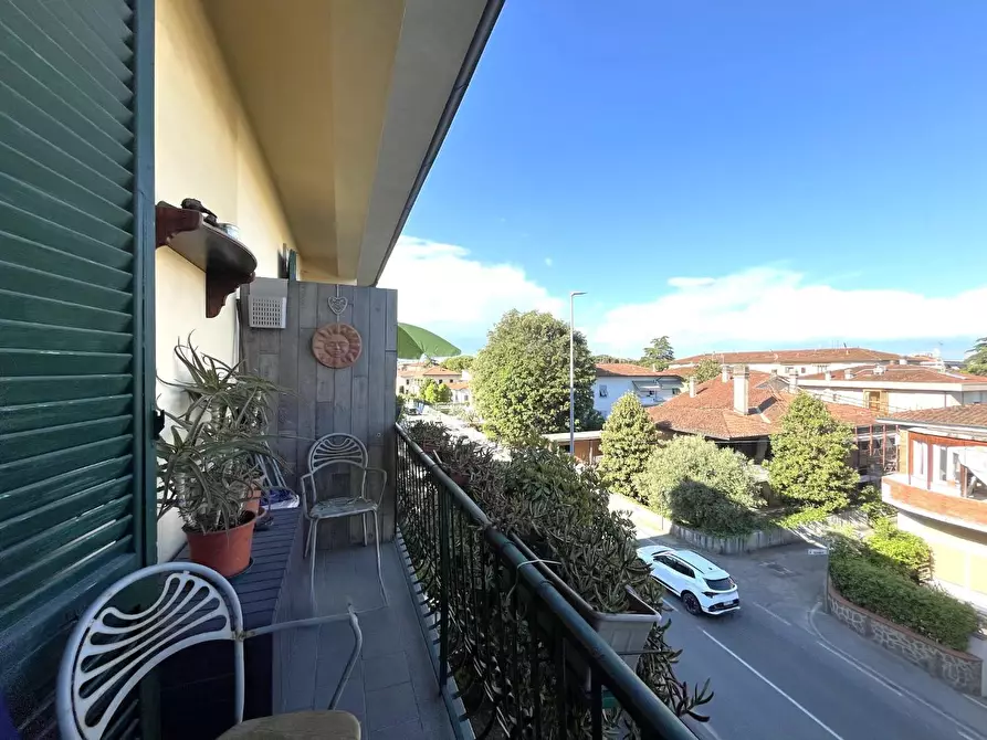 Immagine 16 di Appartamento in vendita  a Pontedera