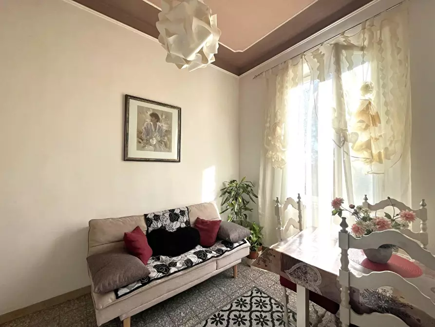 Immagine 13 di Appartamento in vendita  a Pontedera