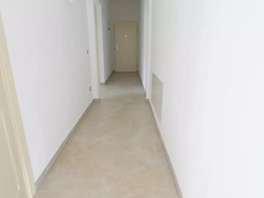 Immagine 21 di Appartamento in vendita  a Cascina