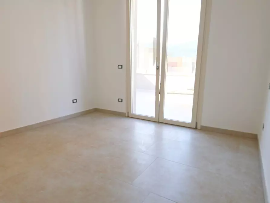 Immagine 11 di Appartamento in vendita  a Cascina
