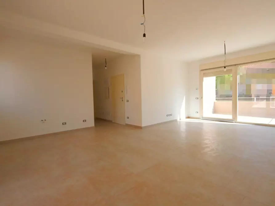 Immagine 6 di Appartamento in vendita  a Cascina
