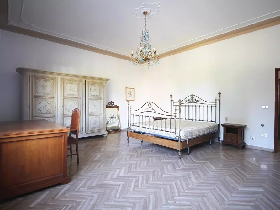 Immagine 13 di Villa in vendita  a Vinci