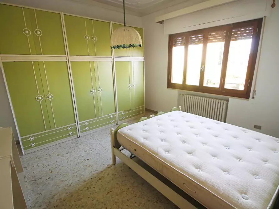 Immagine 21 di Villa in vendita  a Vinci