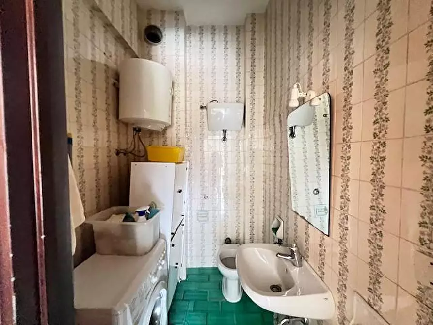 Immagine 12 di Appartamento in vendita  a Siena